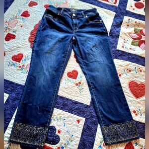 Chico's So Slimming Jeweled Jean Crop Pants Insm 26" Waist 30" Mid-rise Pre-own